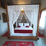 Karballa فندق