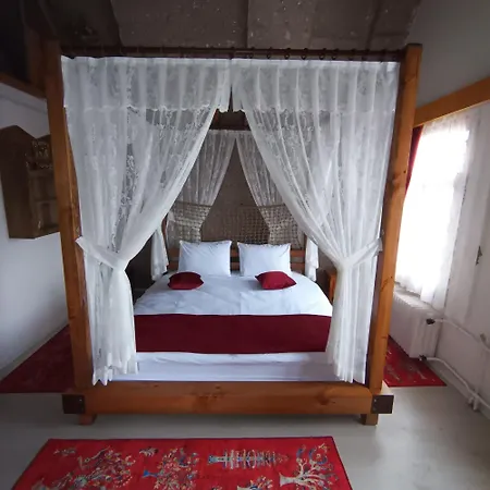 Hotel Karballa 4*